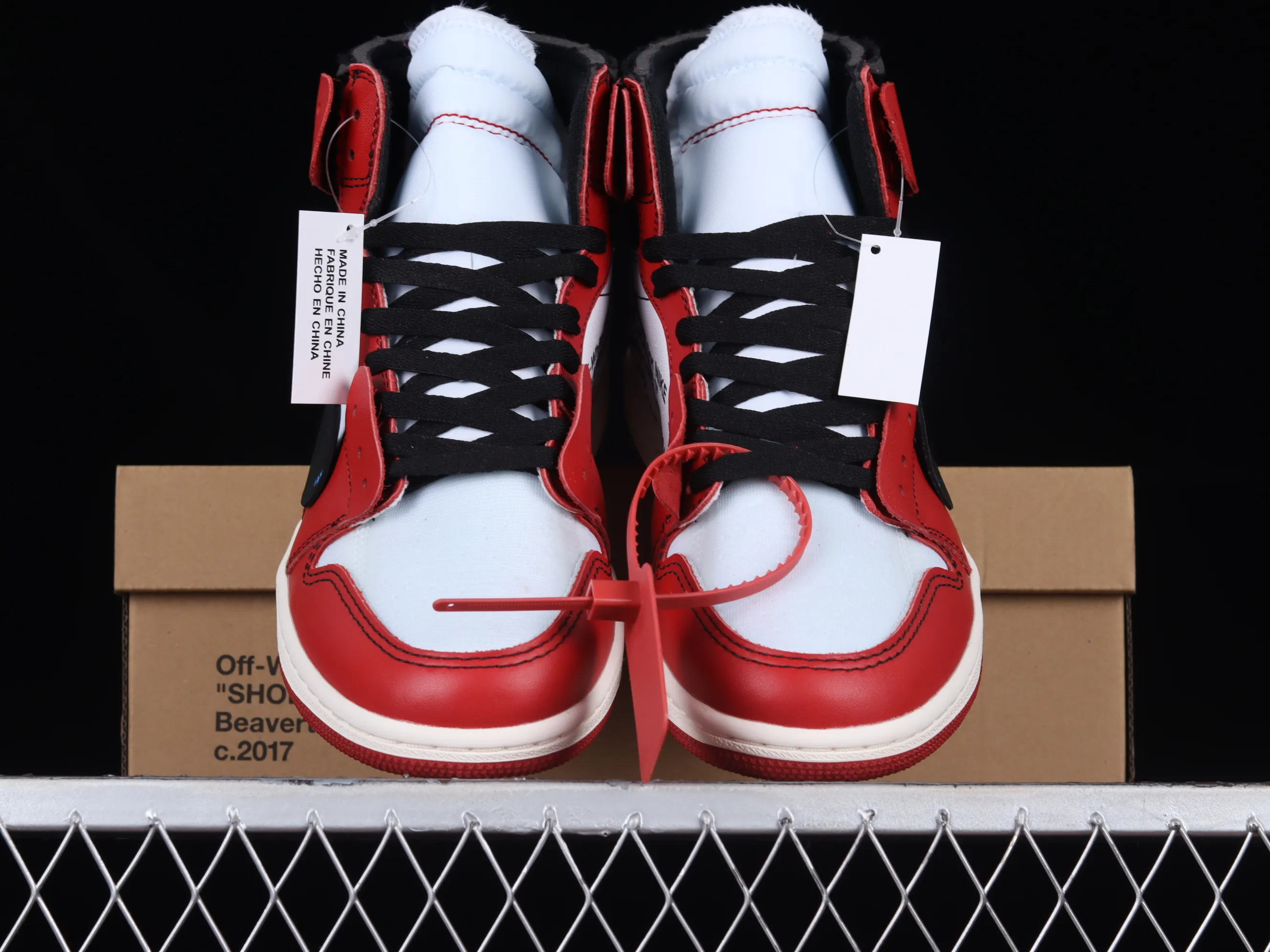 All categories Air Jordan Jordan series basketball shoes Air Jordan 1 High OG version Off White x Air Jordan OW AJ1 Joe 1 joint white and red high-top basketball shoes AA3834-101